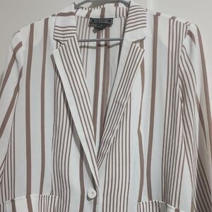 NYC Brown and White Striped Blazer Tailored for Smart-Casual Elegance